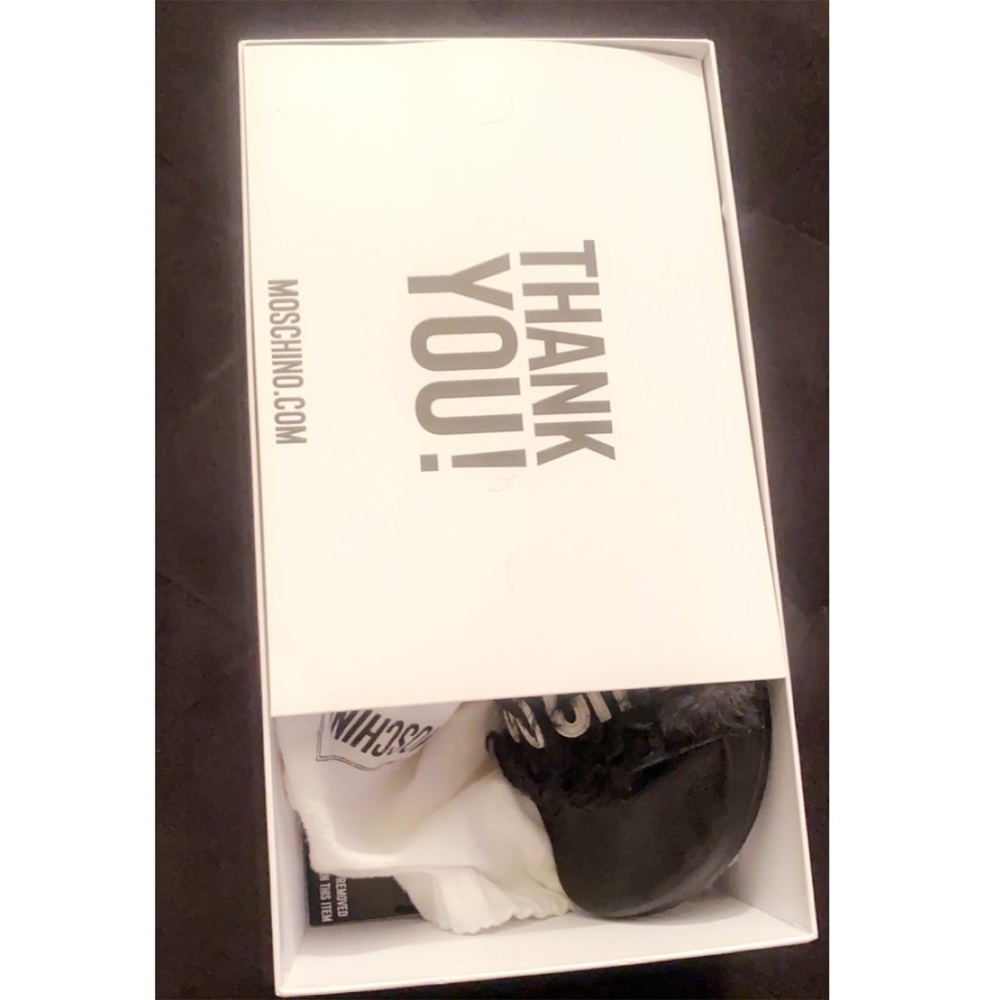 Moschino Slides